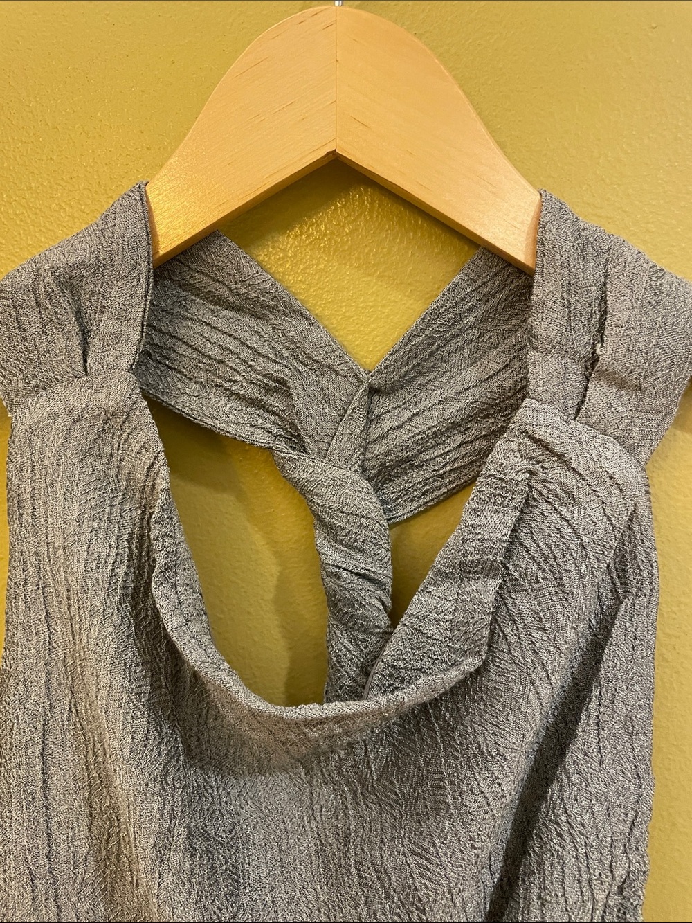 NWT Zara Gray Sleeveless Twist-Back Sheath Top - Picture 2 of 15